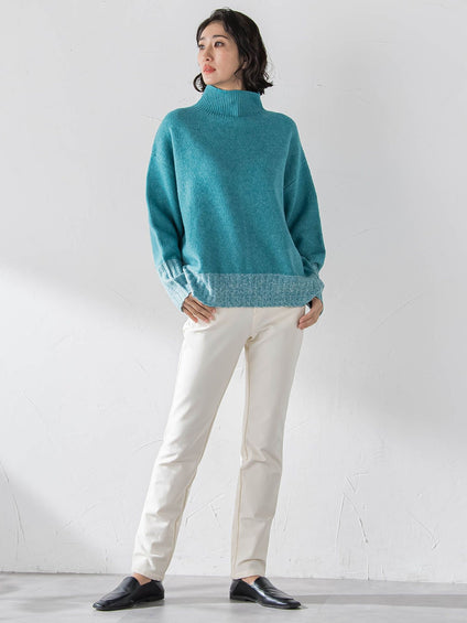 【WEB限定】”ふんわり配色の”もっちりハイネックニット