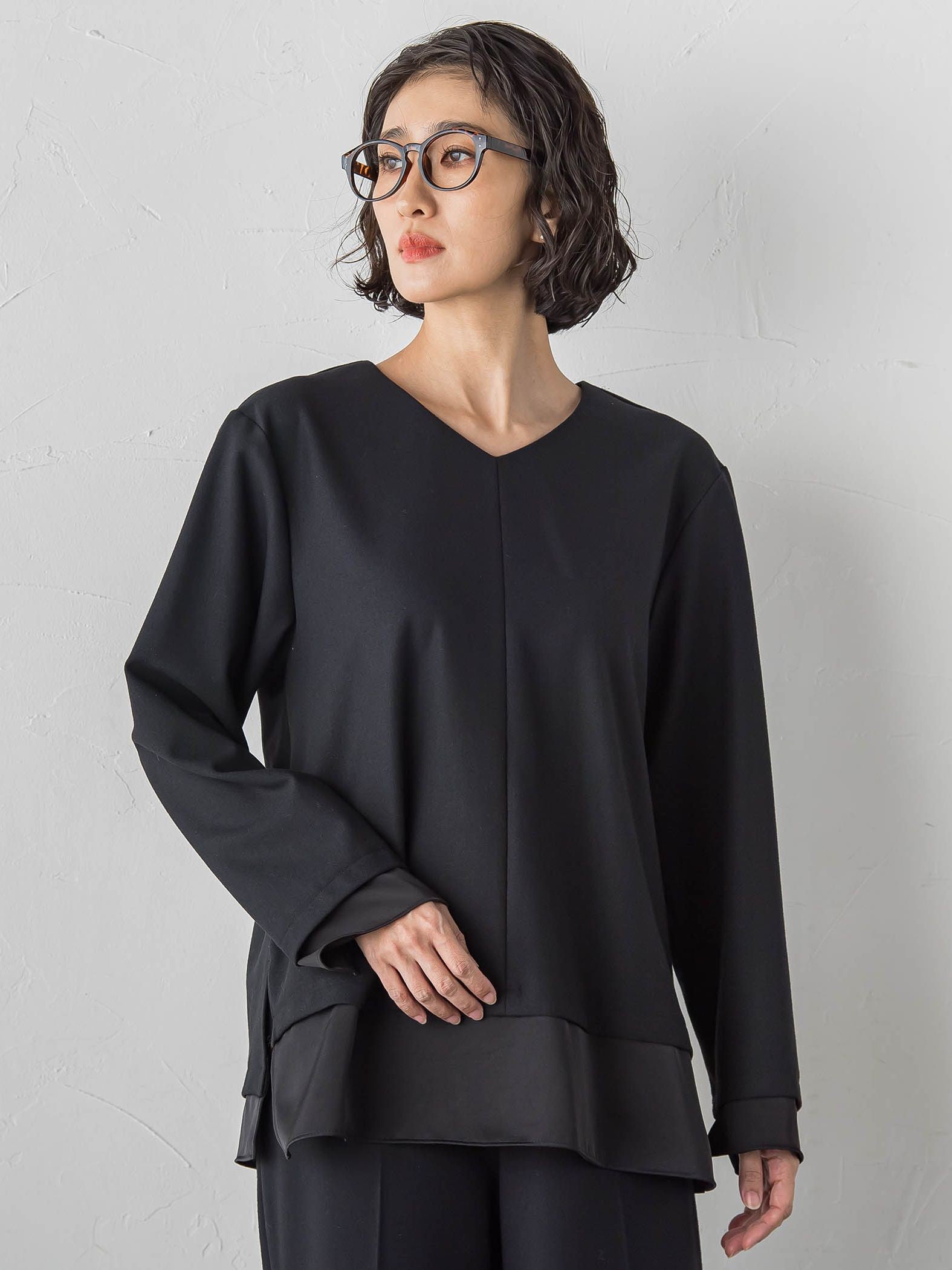 ピクシエスタVネックブラウス≪洗濯機で洗える≫