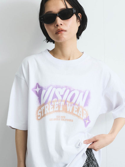 【VISION STREET WEAR】スプレープリントTシャツ≪洗濯機で洗える≫