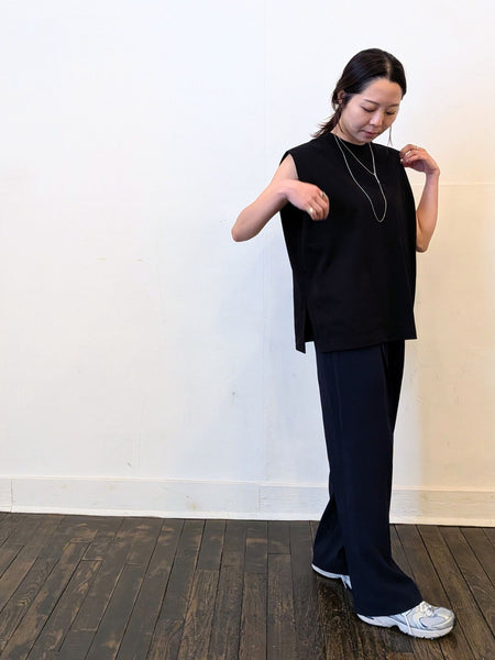 《予約販売》crew neck vest　【日本製】