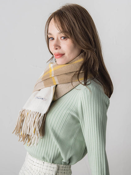 チェックマフラー