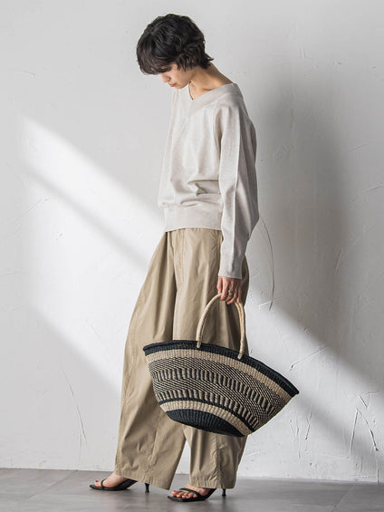 LEVITA Vネックドルマンニットプルオーバー