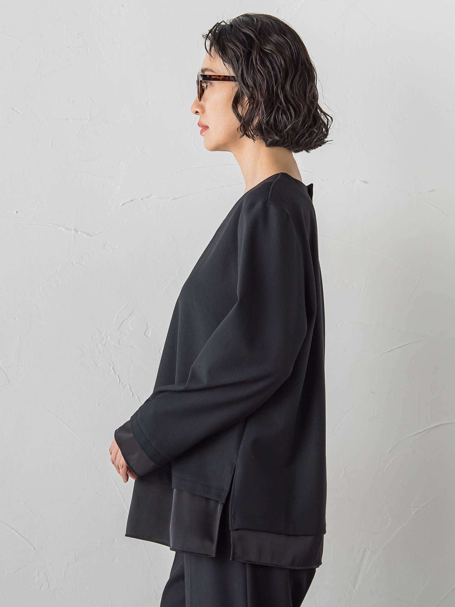 【大きいサイズ】ピクシエスタVネックブラウス