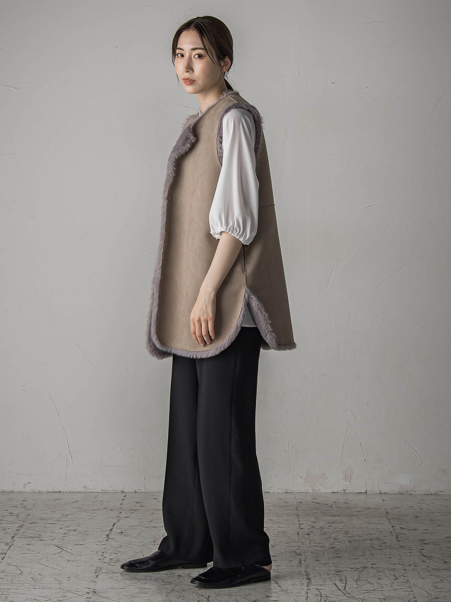 【biyori】”表も裏も主役”リバーシブルフェイクファーベスト