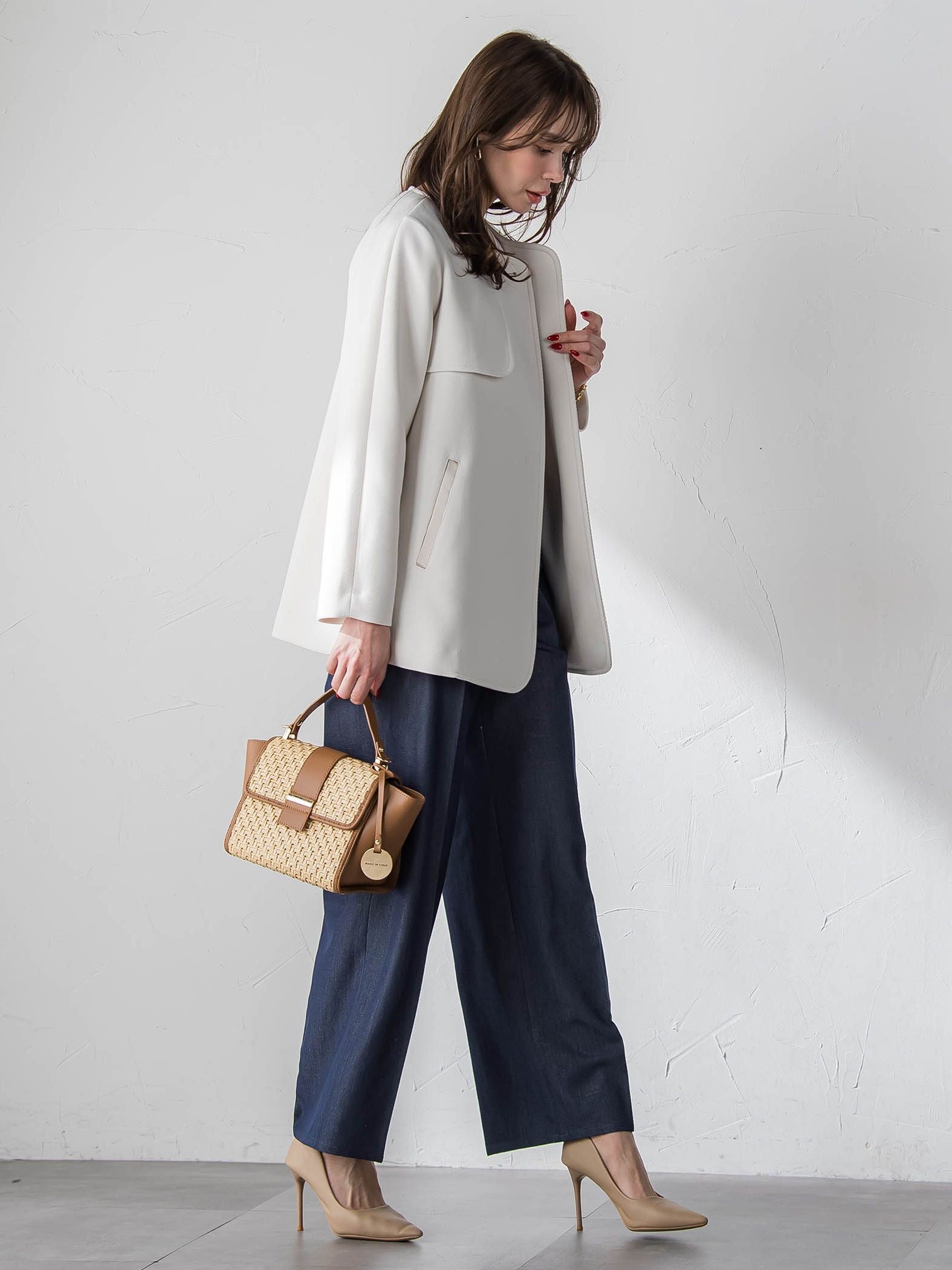 ノーカラーハーフコート