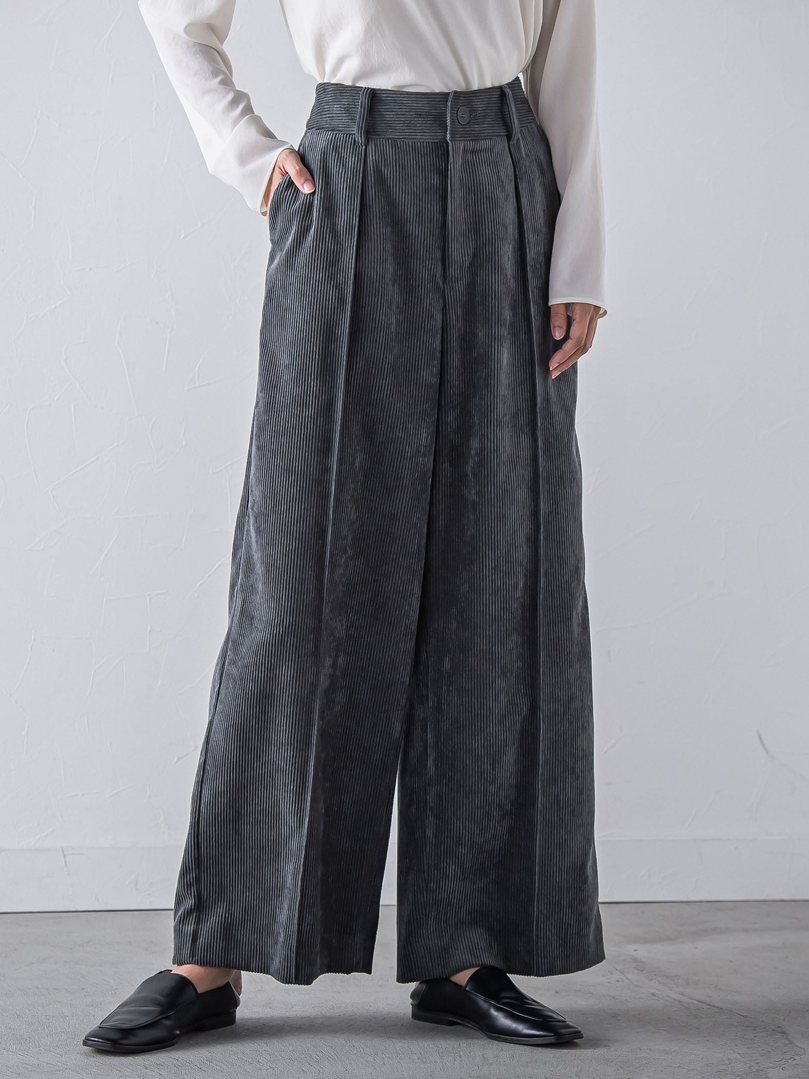 コーデュロイワイドパンツ≪洗濯機で洗える≫