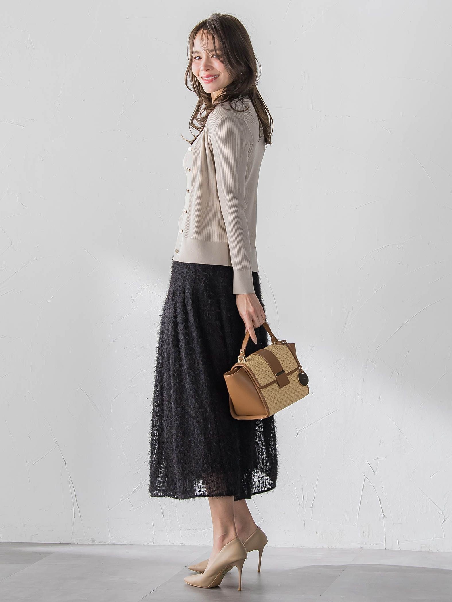 LUCINDAリブニットVカーディガン