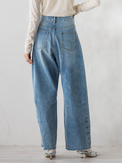 カーブデニムパンツ≪洗濯機で洗える≫