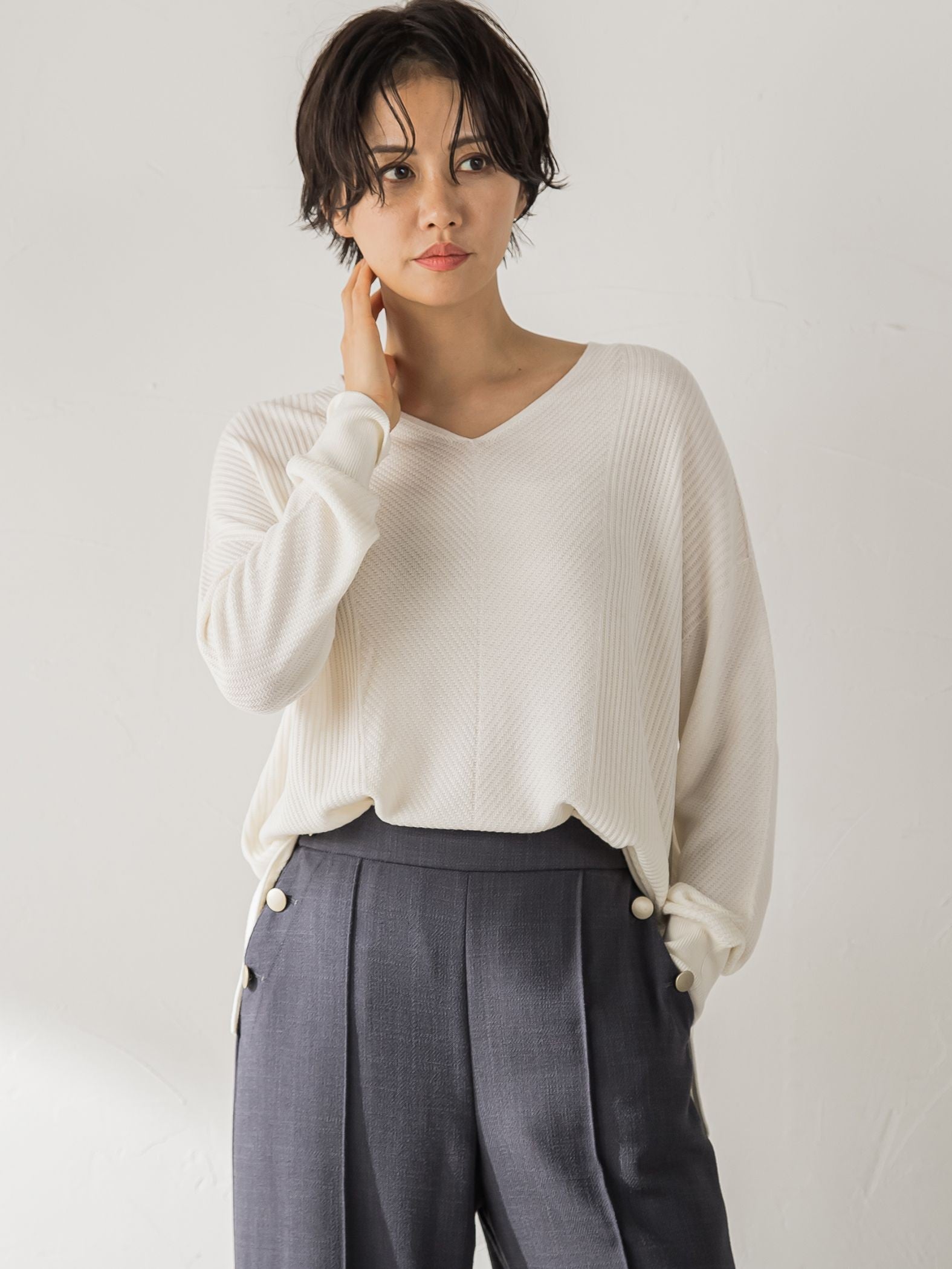 【WEB限定サイズあり】【洗えるニット】ECOCUWOOL Vネックニットプルオーバー≪シワになりにくい≫