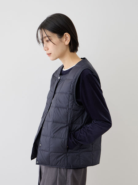 【TAION】ベーシッククルーネックボタン インナーダウンベスト