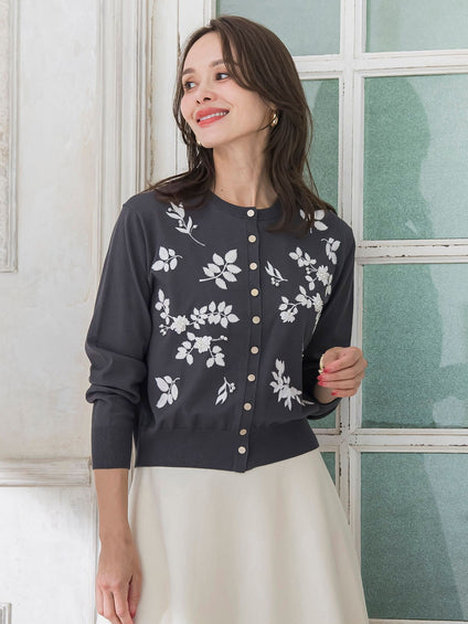 ボタニカルモチーフ刺繍カーディガン