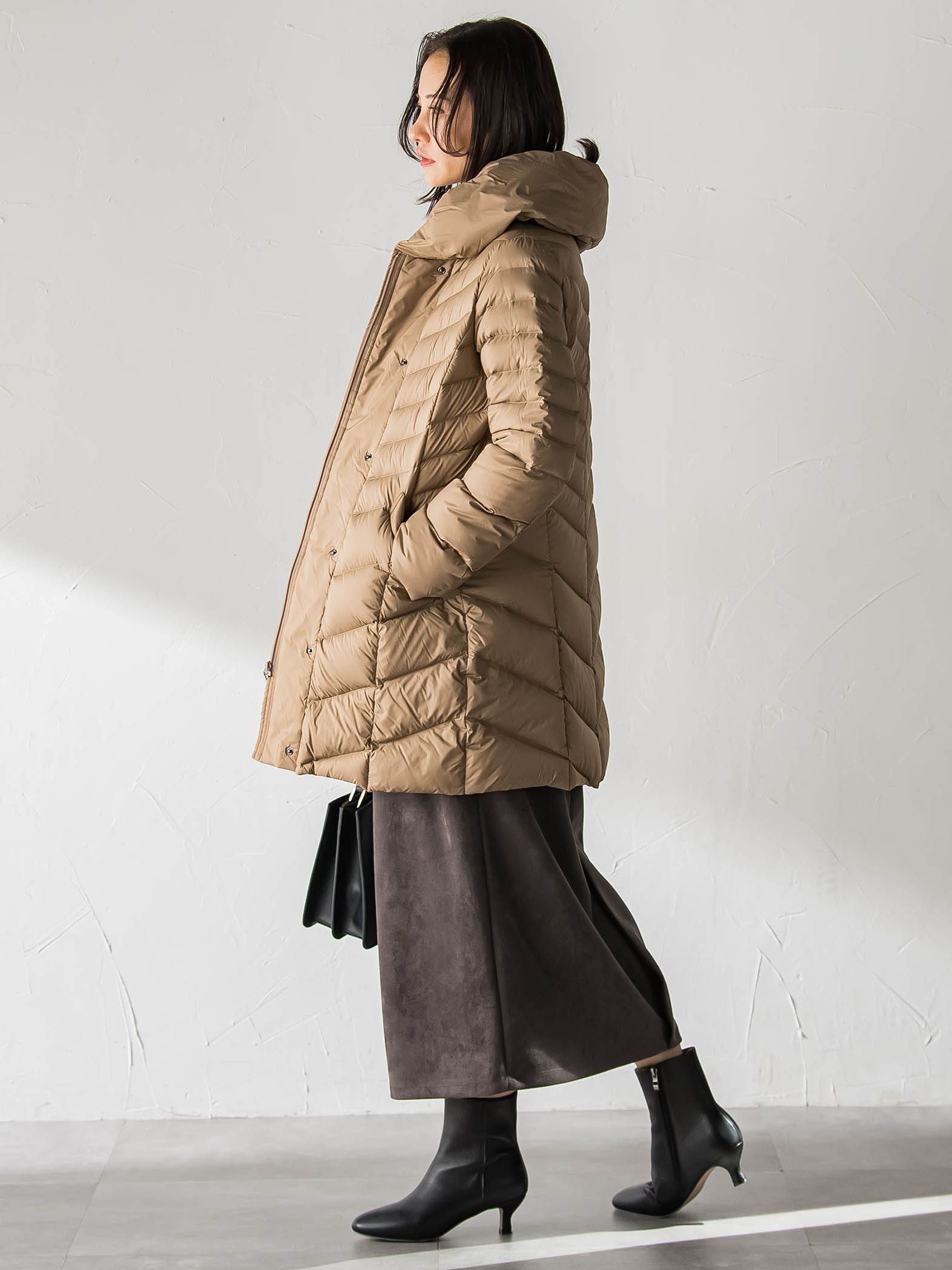 Surface Light ボリュームネックダウンコート