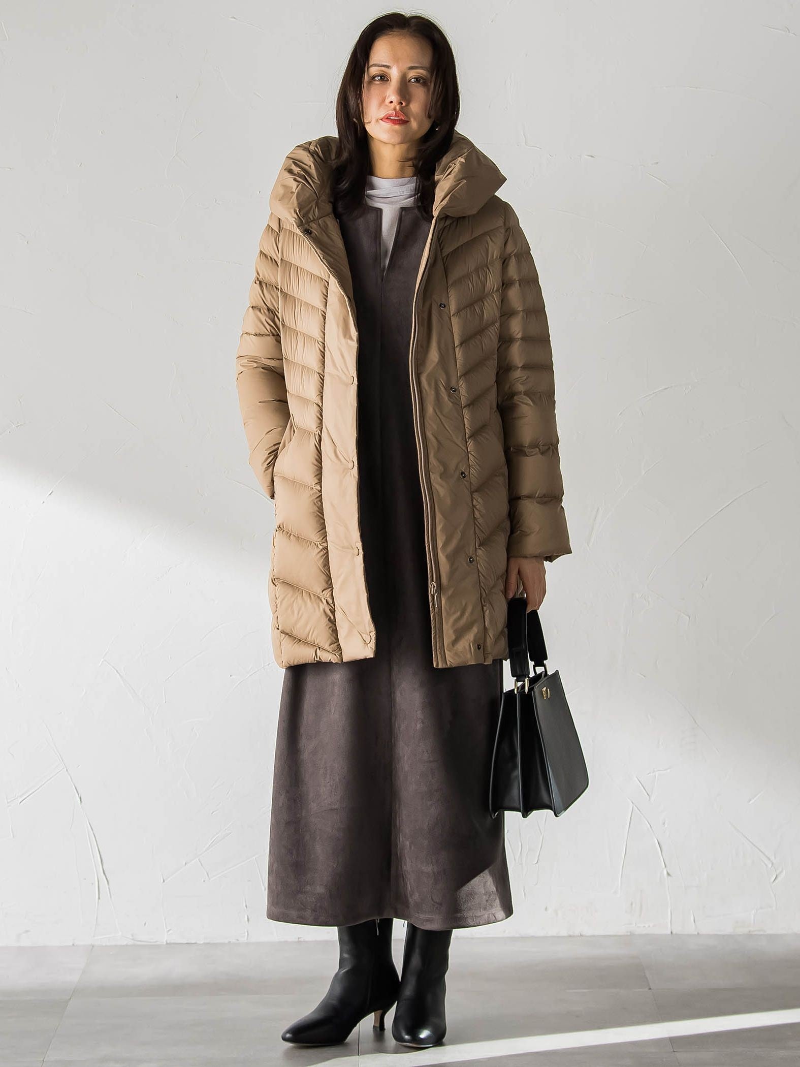 Surface Light ボリュームネックダウンコート