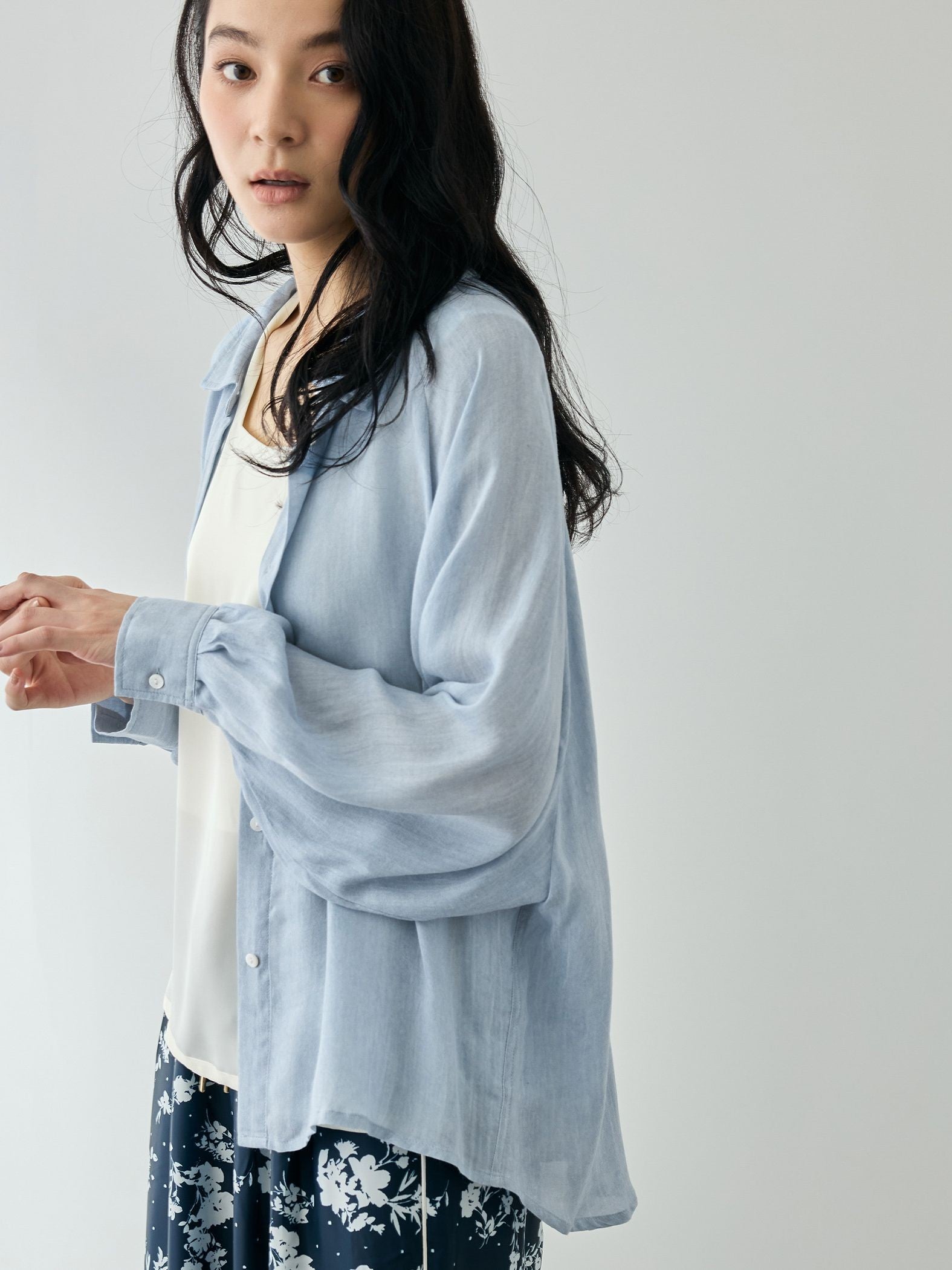 レーヨンデニムドルマンブラウス