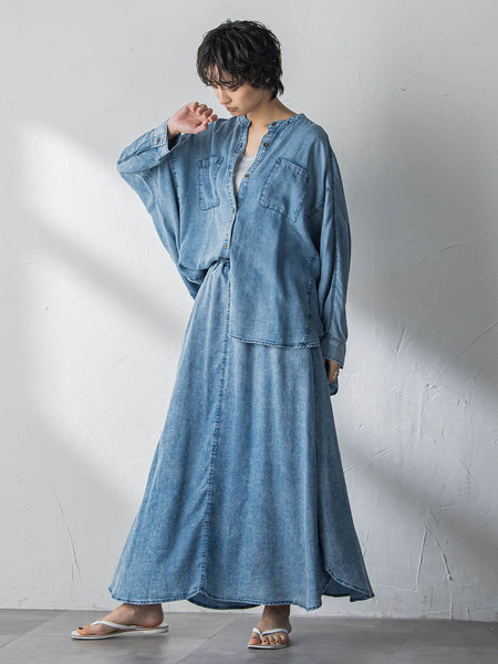 ゆれるデニムドルマンシャツ
