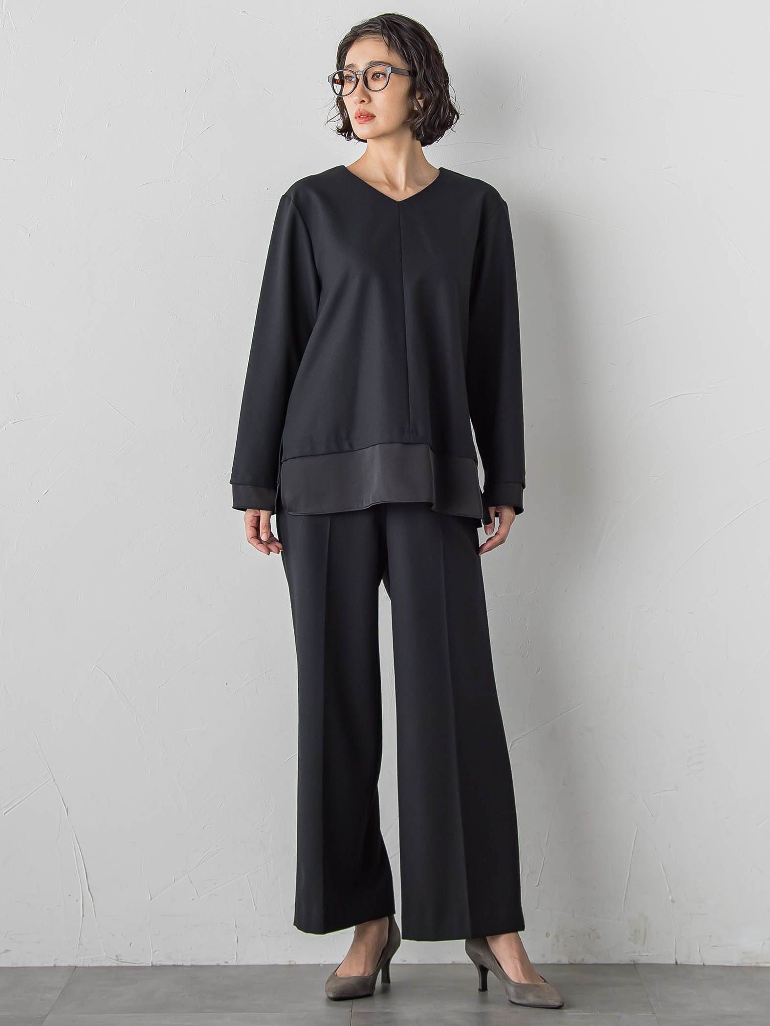 ピクシエスタVネックブラウス≪洗濯機で洗える≫