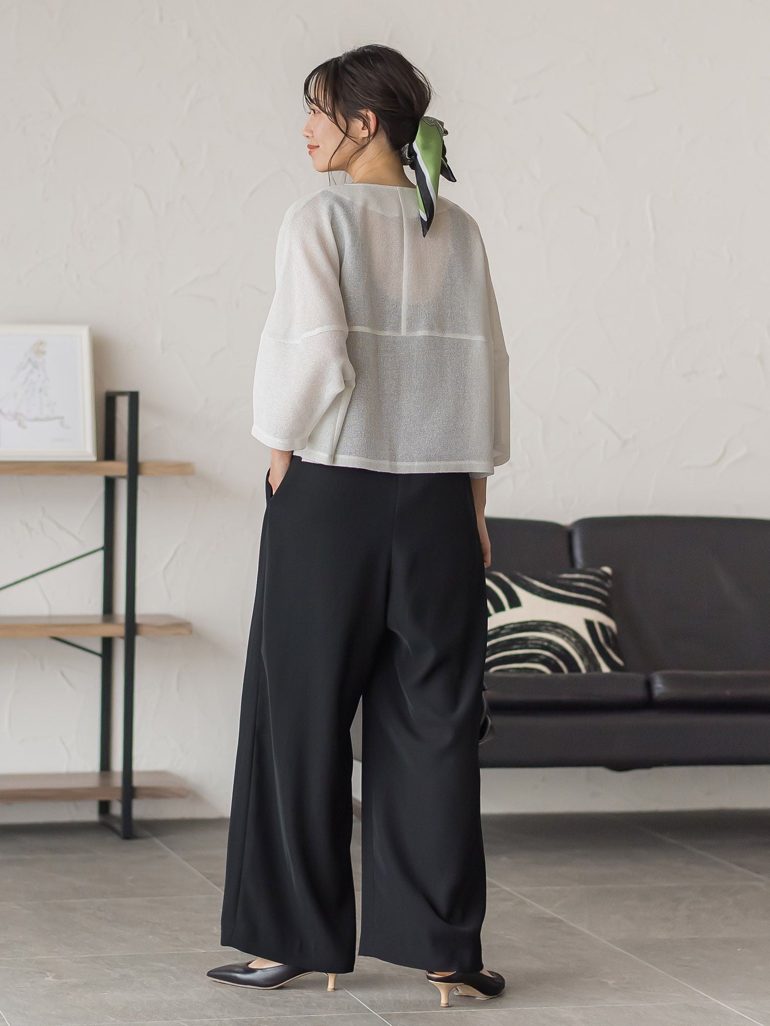 Uネックオールインワン