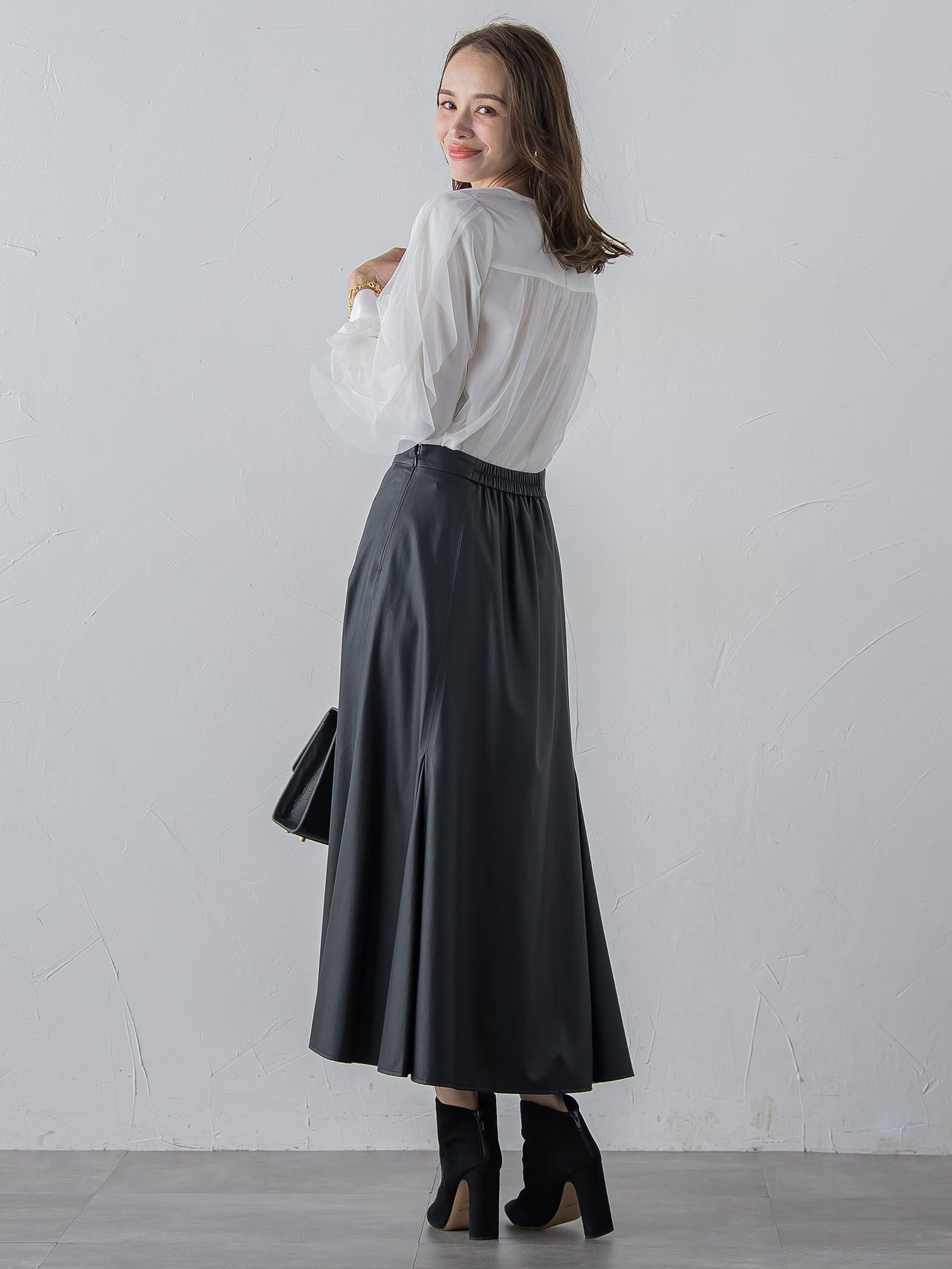 フェイクレザーマーメイドスカート