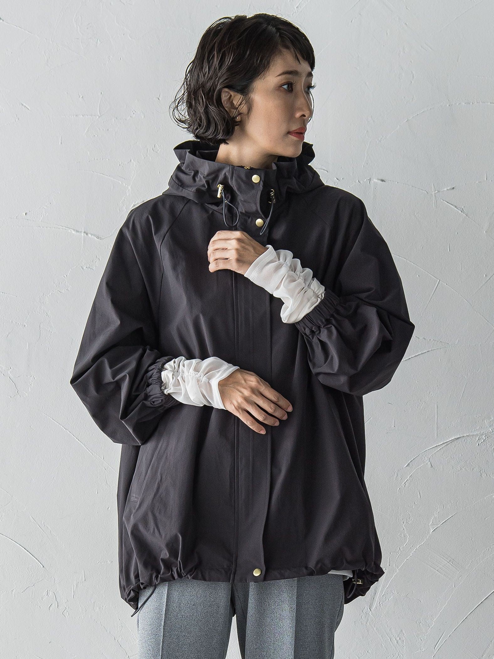 【WEB限定】”シルエット自在な毎日着たくなる”マウンテンパーカー