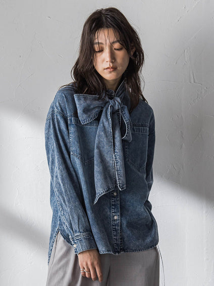 ボウタイ付きデニムシャツ≪洗濯機で洗える≫