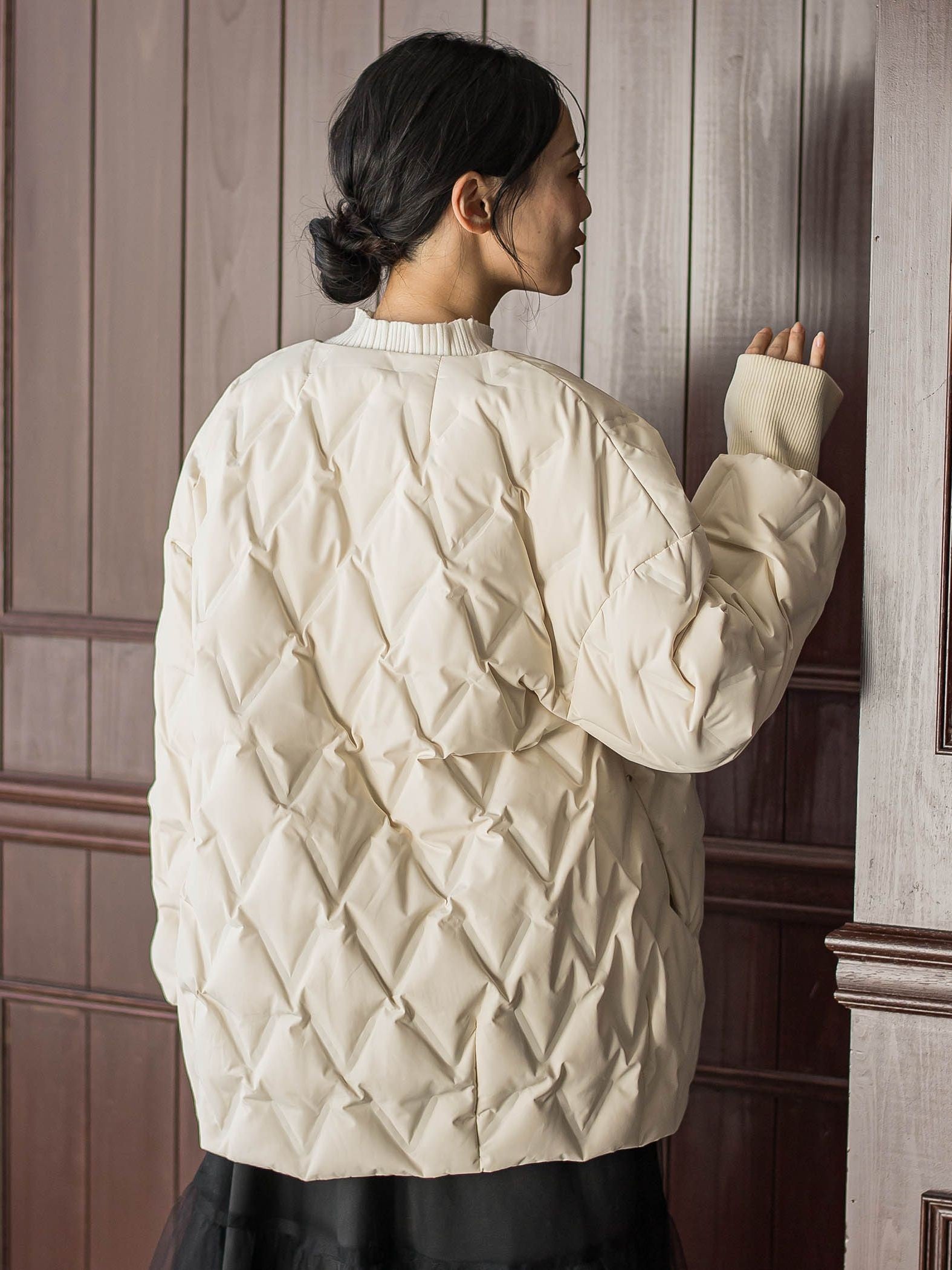 ステッチレスダウンコート