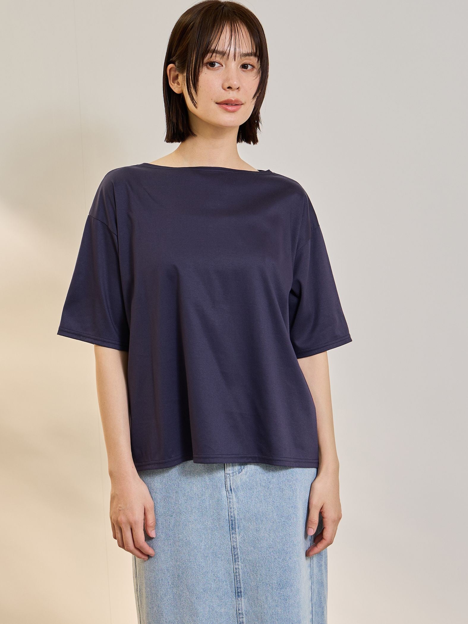 《予約》【連休。涼。軽やかに。】ボートネックT《汗じみ軽減 / 接触冷感》