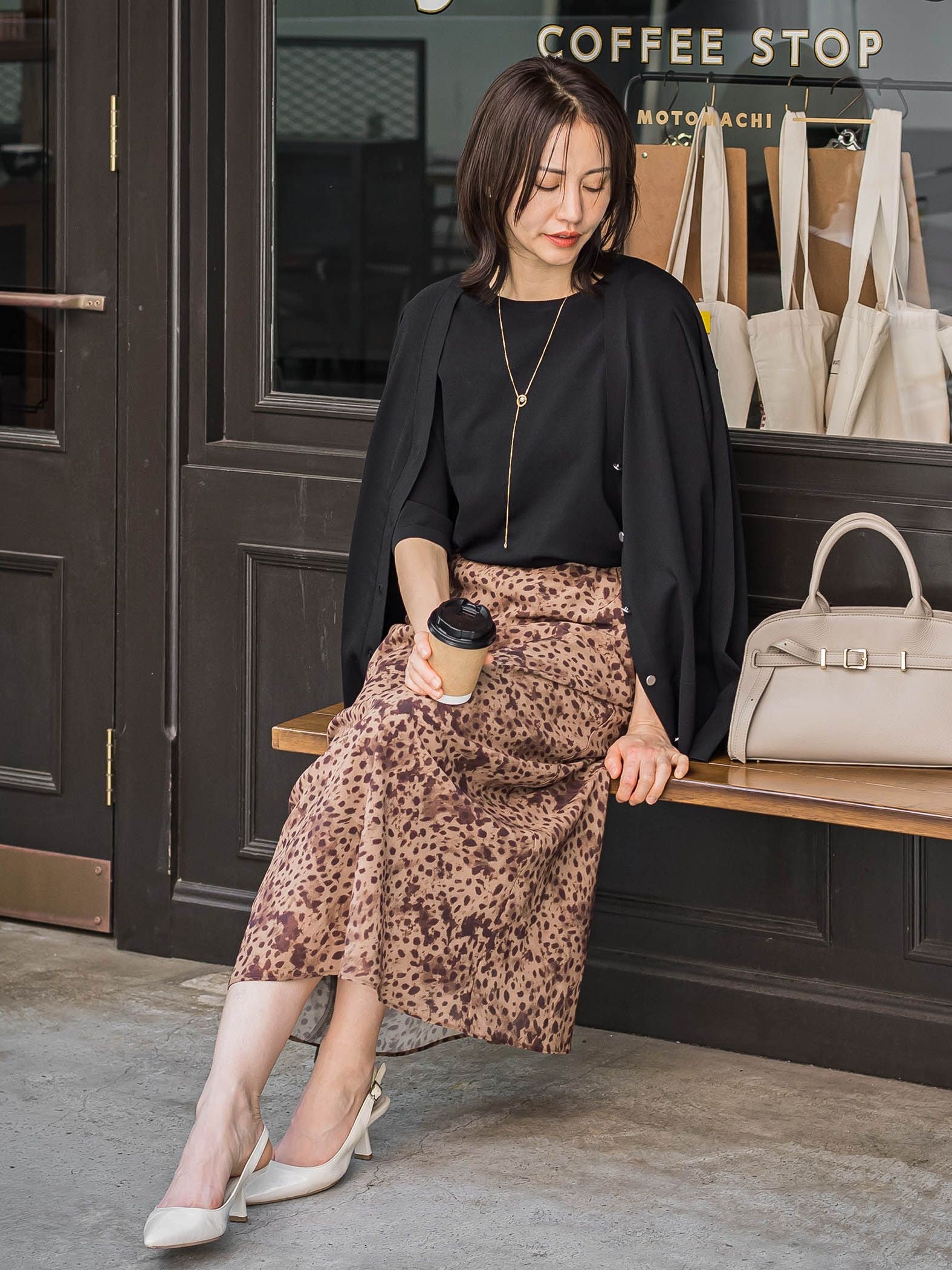 Vネックニットカーディガン≪手洗い可能≫