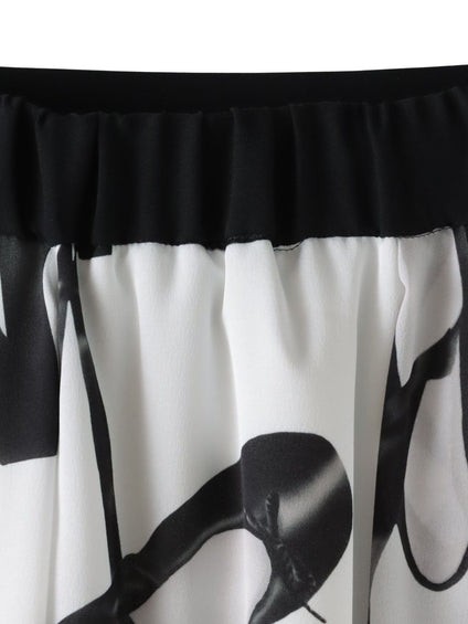 トゥシューズスカート