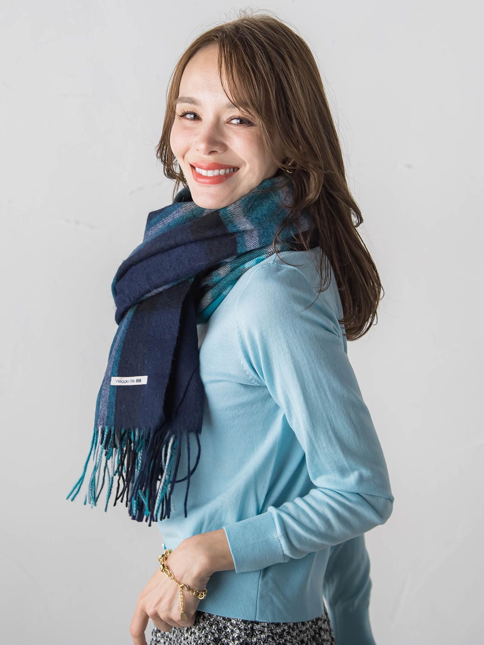 チェックマフラー