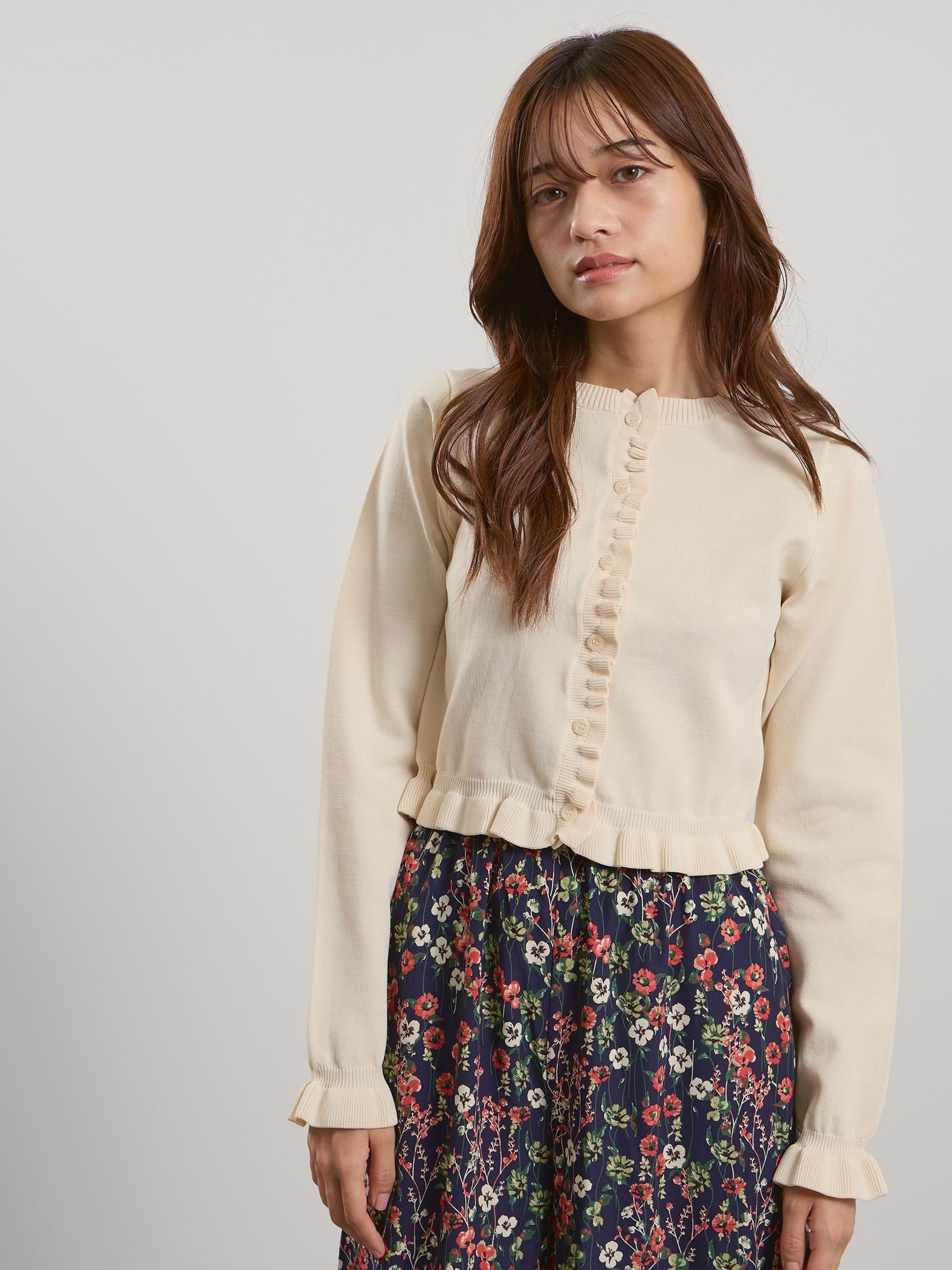 スポンディッシュニットフリルカーディガン≪手洗い可能≫