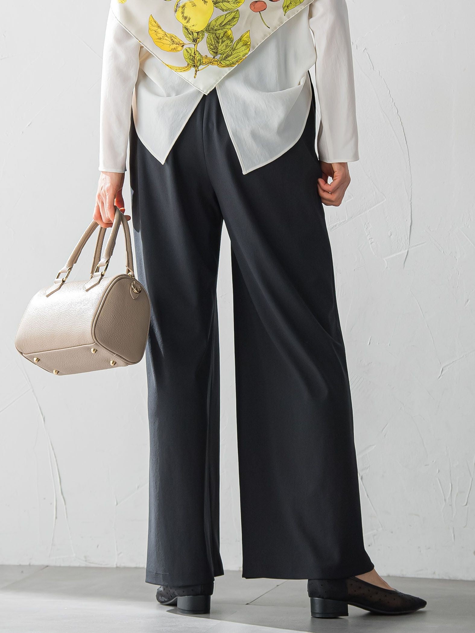 【WEB限定】Active Beautyワイドパンツ≪洗濯機で洗える≫