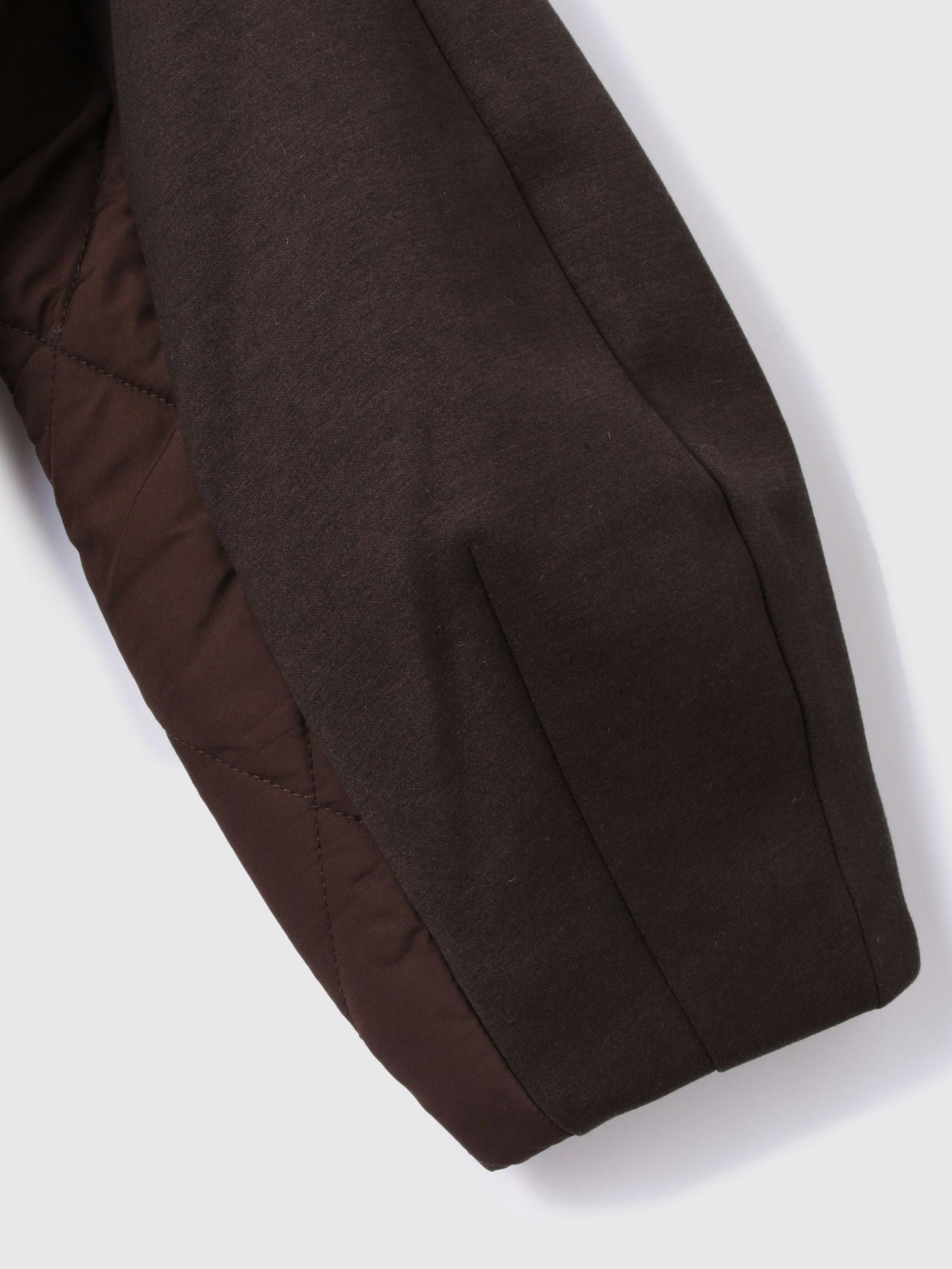 キルトダンボールコクーンスリーブブルゾン