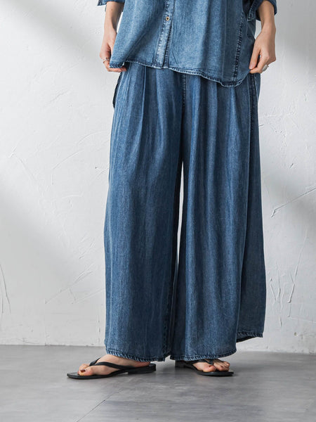 ゆれるデニムフレアパンツ