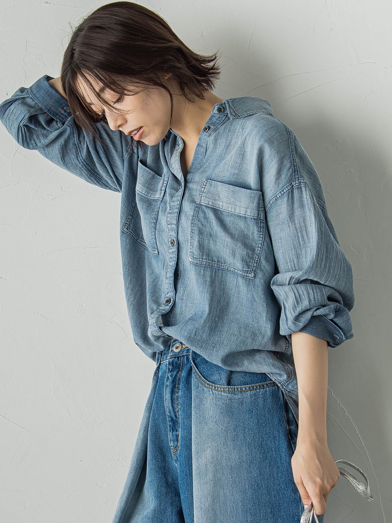 シアーデニムシャツ≪洗濯機で洗える≫