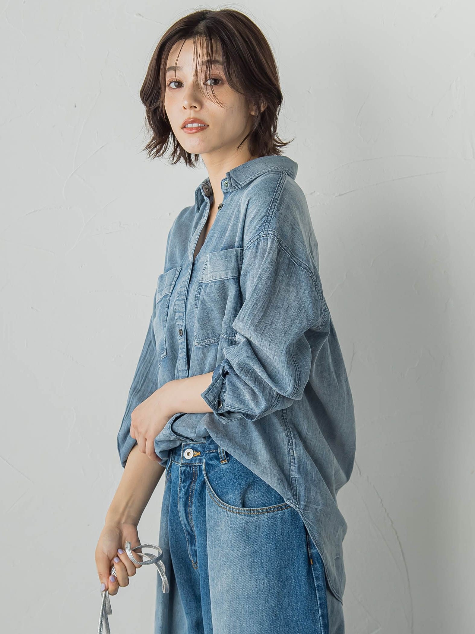 シアーデニムシャツ≪洗濯機で洗える≫
