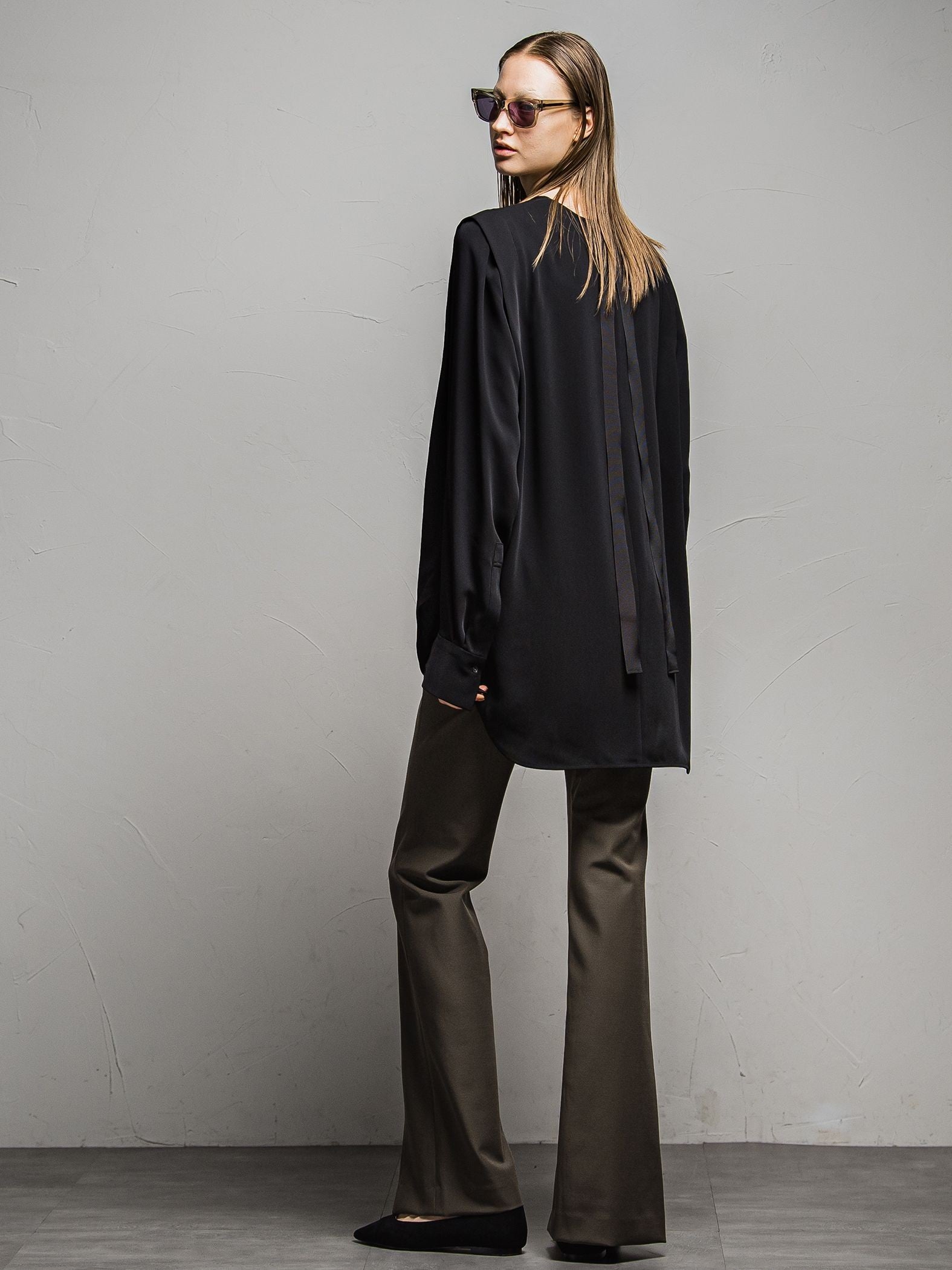 プレミアムストレッチセンタースリットフレアレギンス