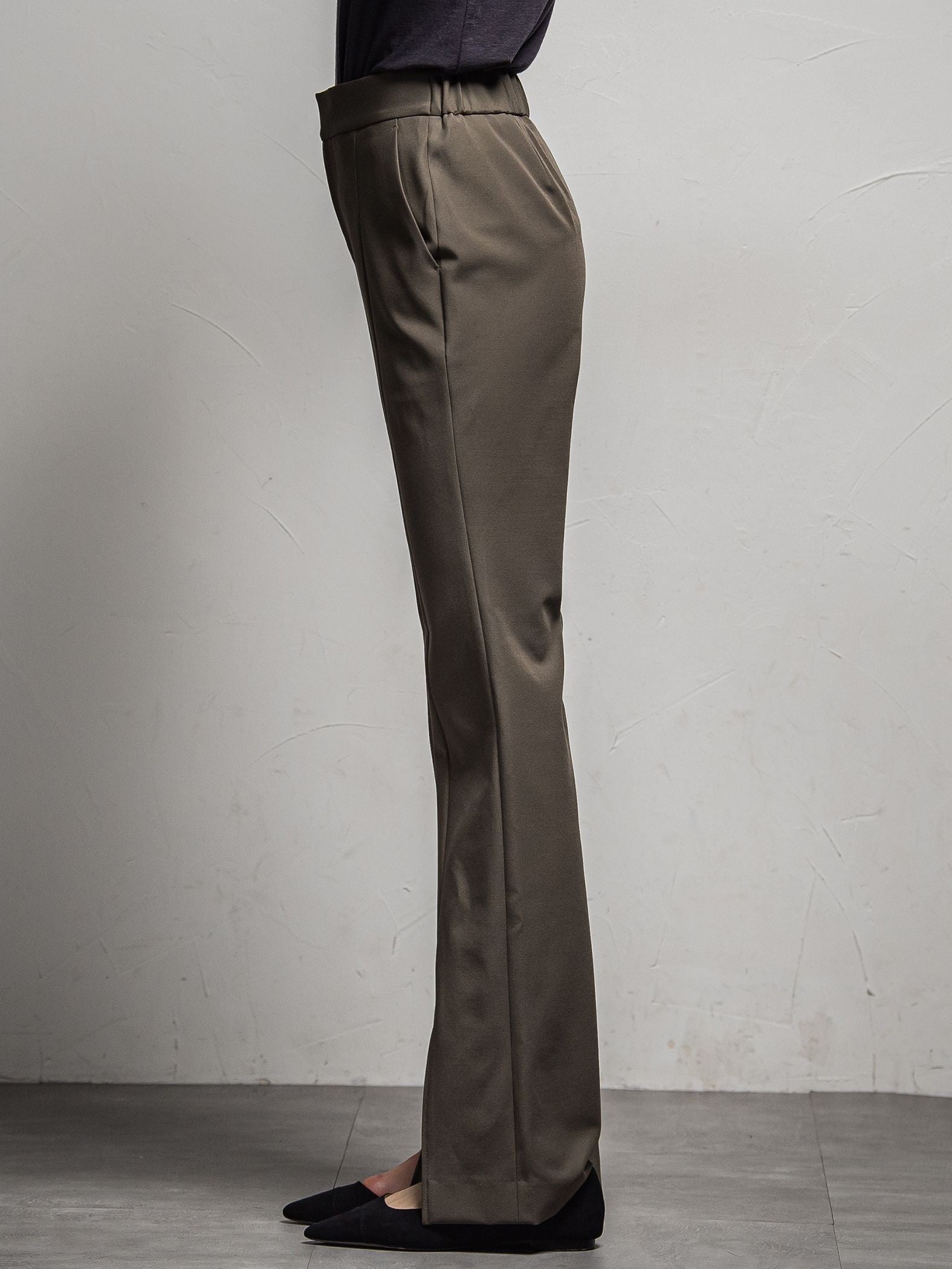 プレミアムストレッチセンタースリットフレアレギンス