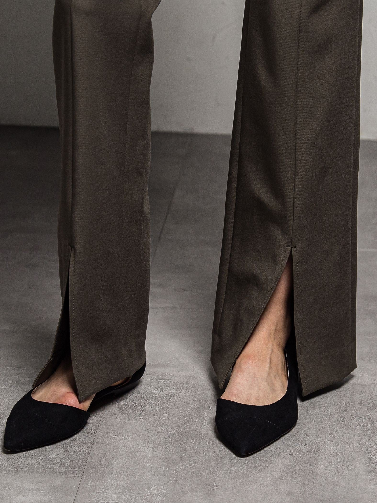 プレミアムストレッチセンタースリットフレアレギンス