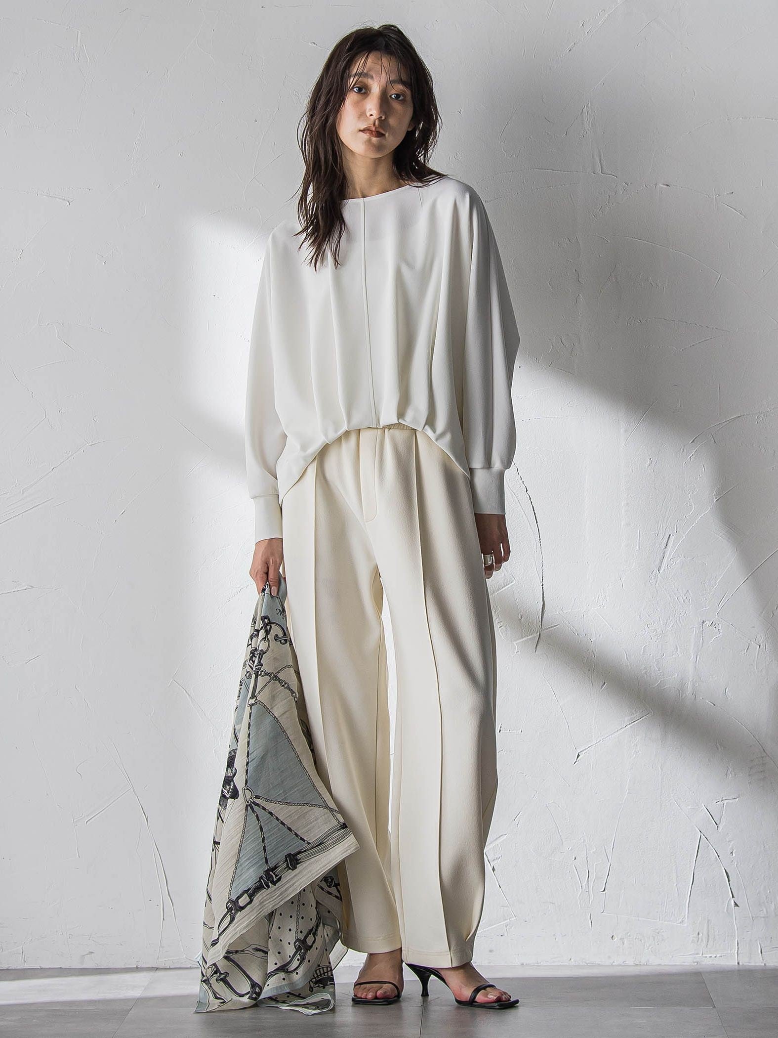 “ 叶える ” タックヘムドルマンショートプルオーバー