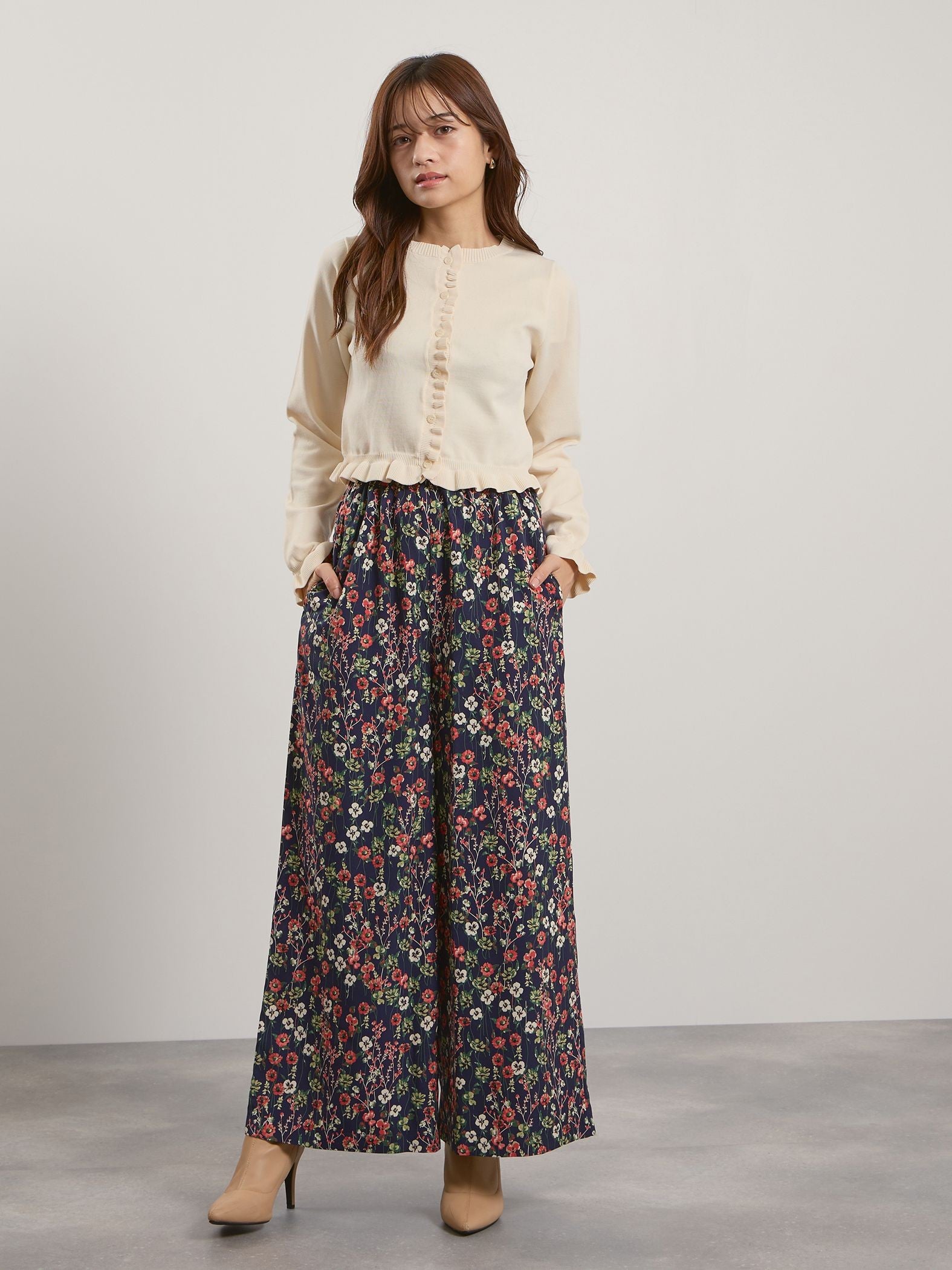 スポンディッシュニットフリルカーディガン≪手洗い可能≫