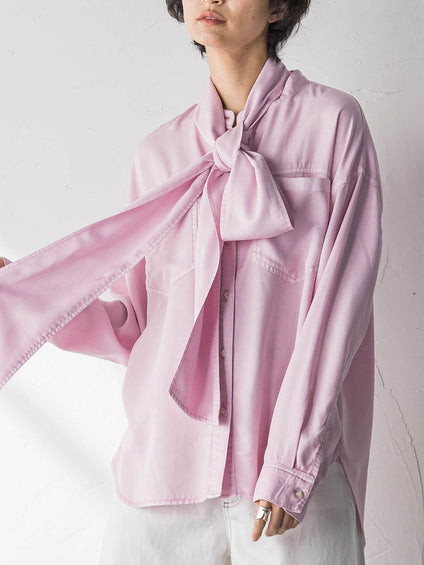 ボウタイ付きデニムシャツ≪洗濯機で洗える≫