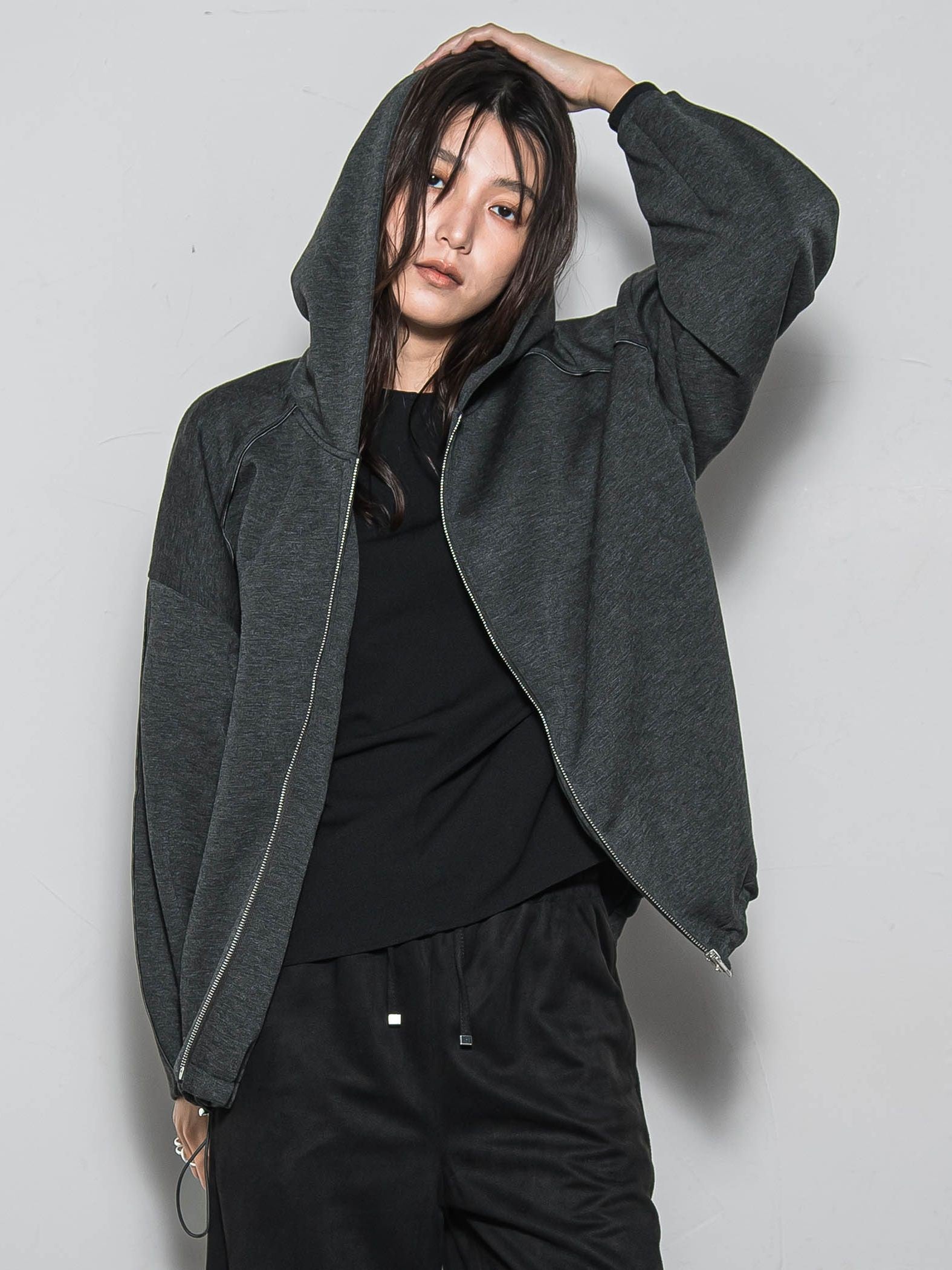 【WEB限定】フードジップダンボールパーカー≪手洗い可能≫