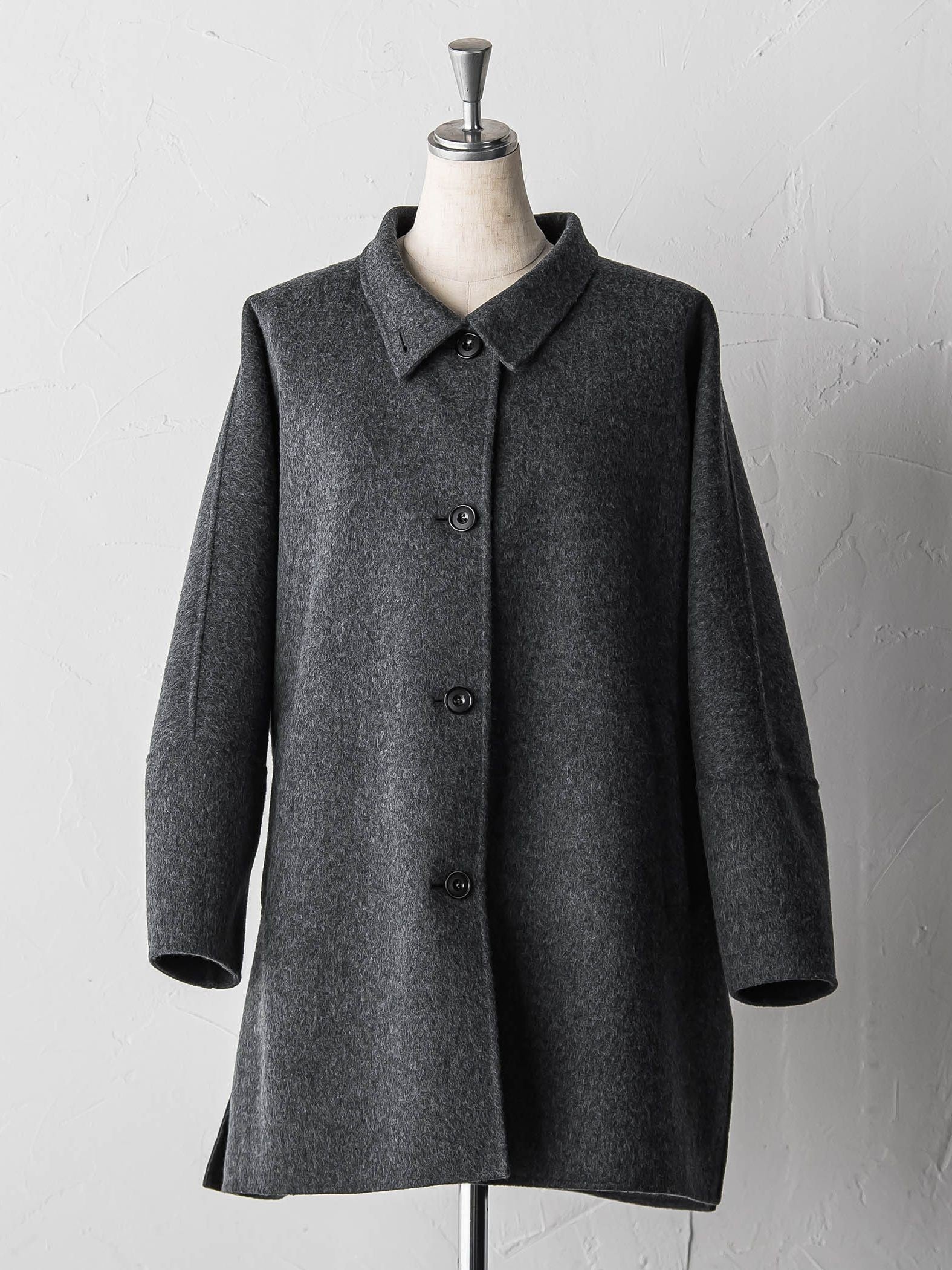<極>”軽さと贅沢なぬくもり”スタンドカラーリバーコート