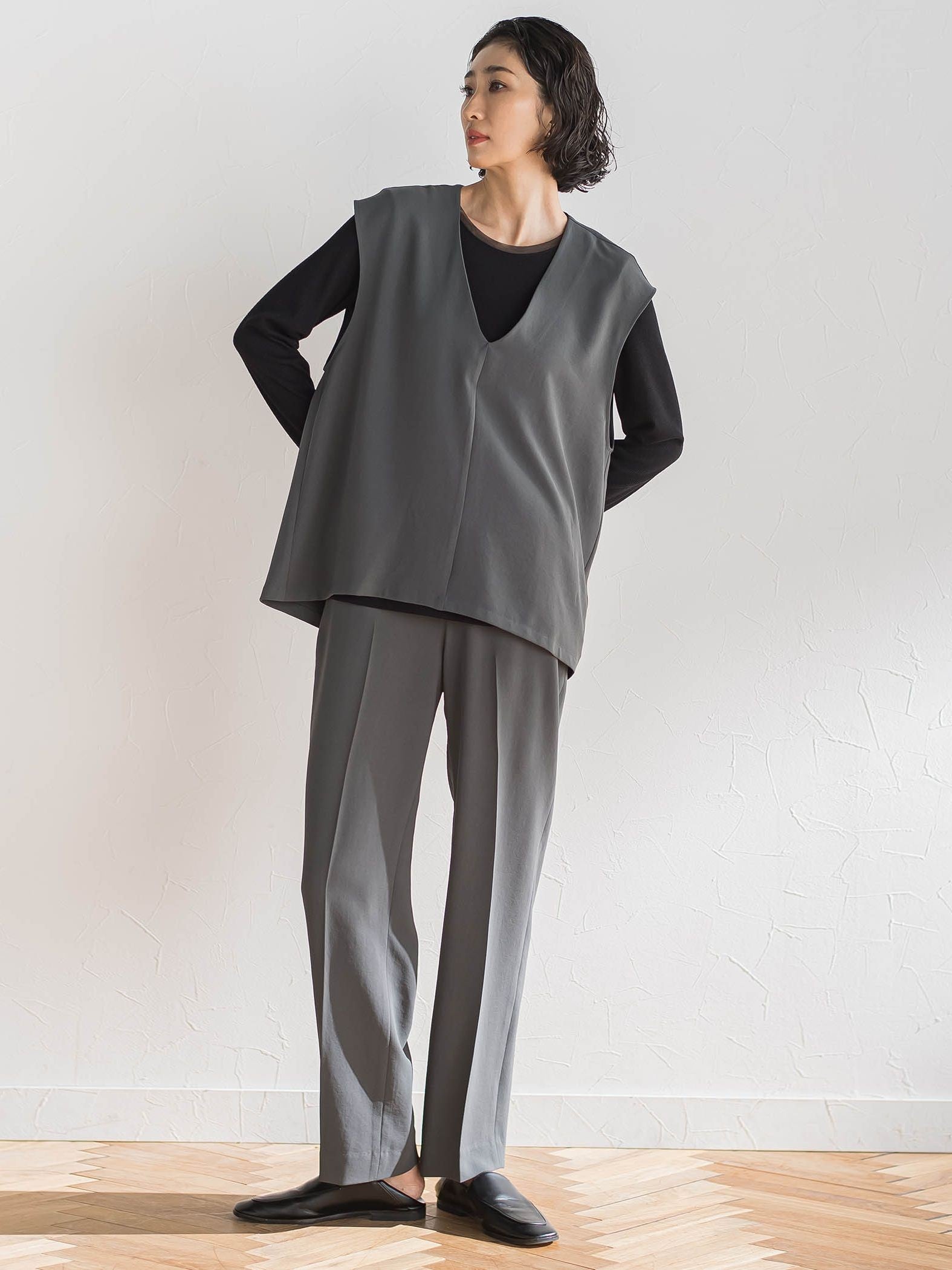 【大きいサイズ】ハイストレッチカルゼストレートパンツ