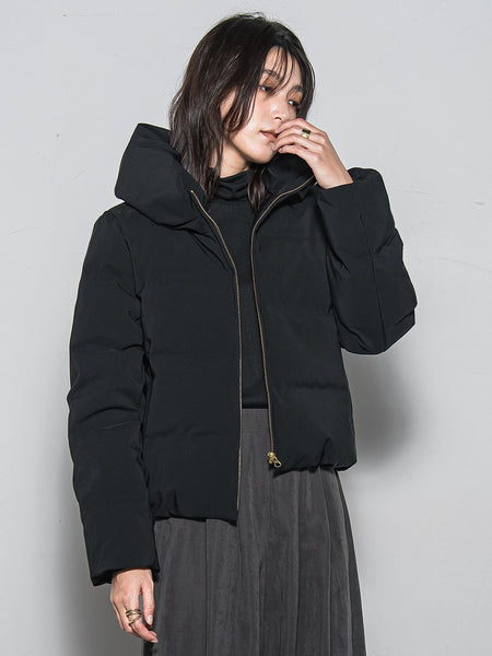 コンパクトシームレスダウンジャケット