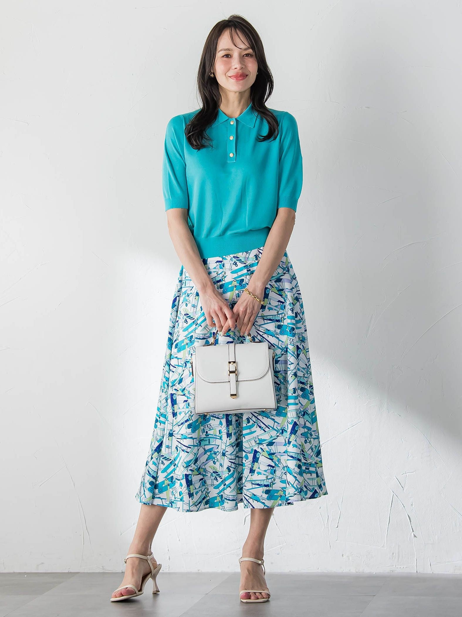 【WEB限定カラーあり】LUCINDAポロニット