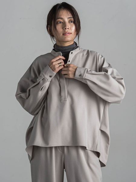 【新色追加】サーモサキソニーバックタックスキッパーブラウス≪洗濯機で洗える≫