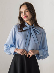 フェミニッシュデシンブラウス