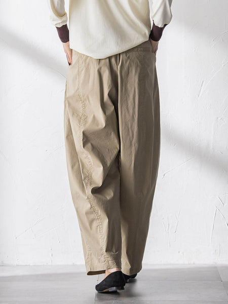 イージーボリュームパンツ