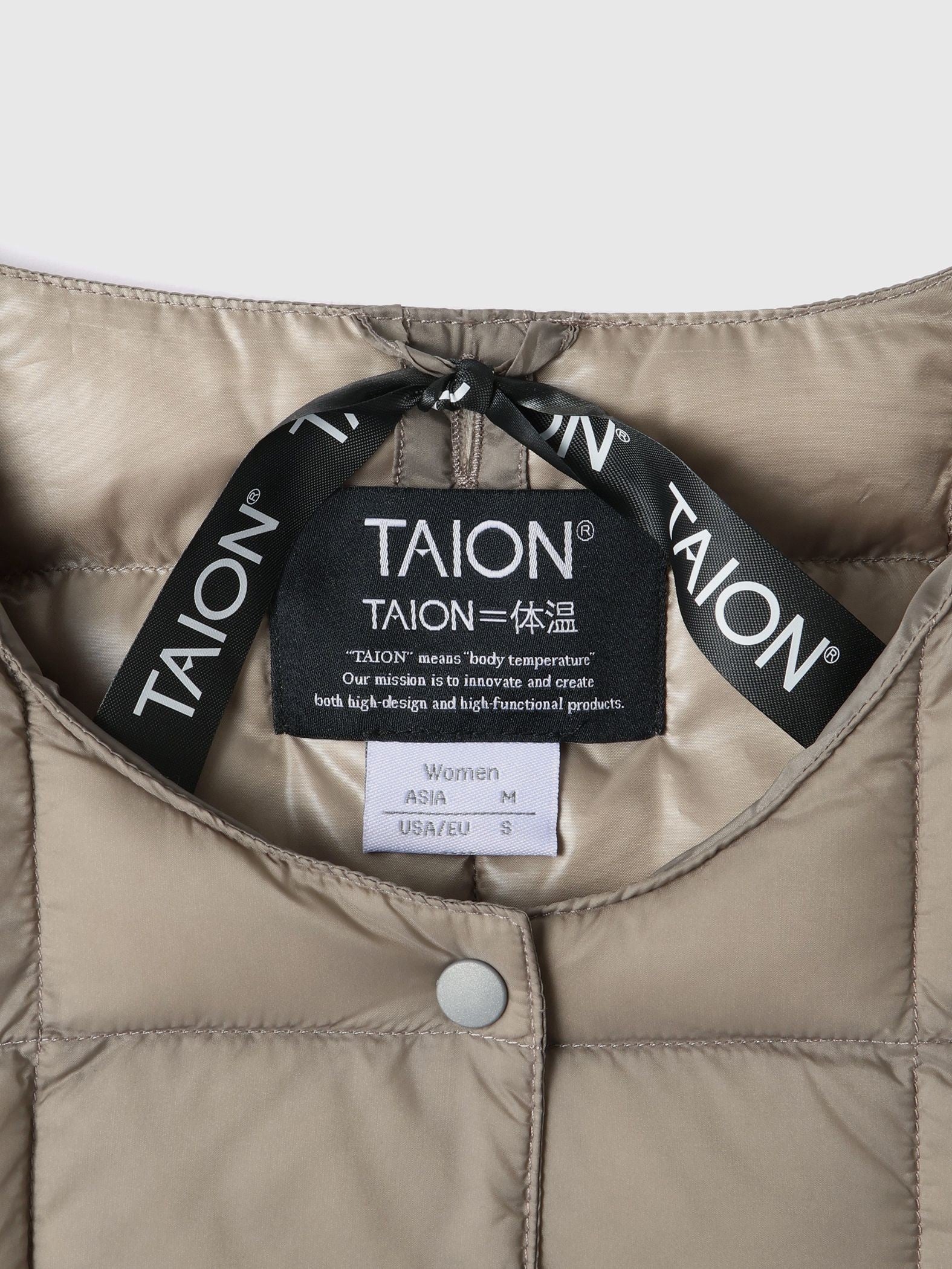 【TAION】クルーネックボタンダウンジャケット≪手洗い可能≫